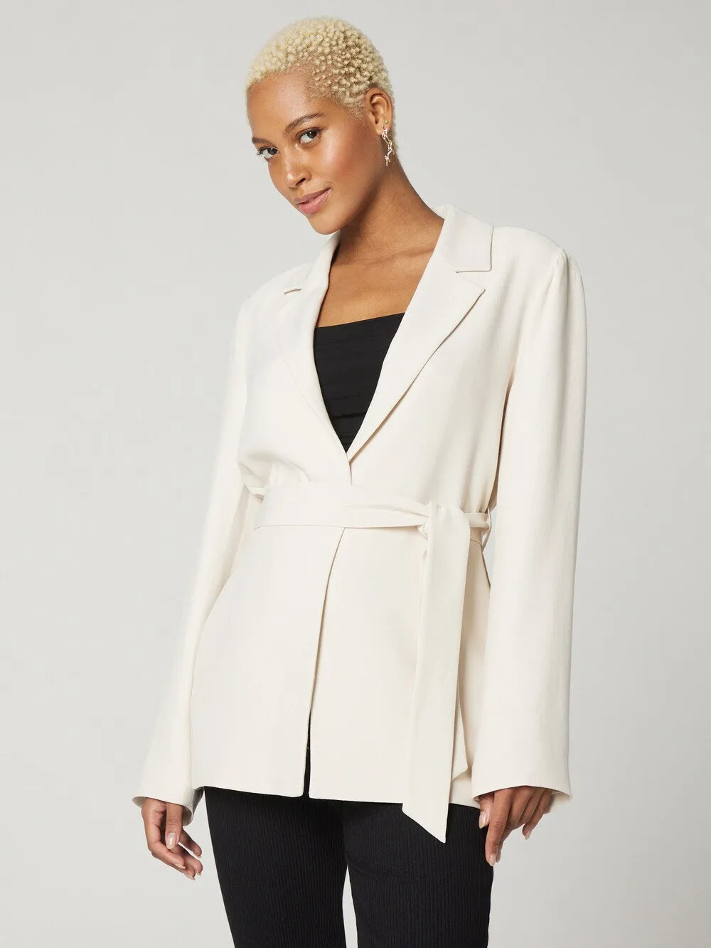 Blazer A LOT LESS Antonie, white wool