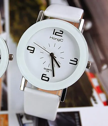 Fashion Wristwatch Fashionable Unique Leather Watchband Women Quartz Dress Watch