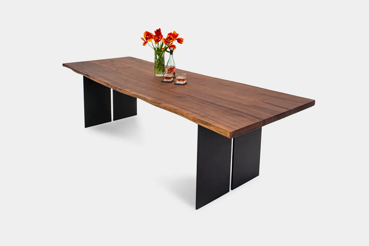 ORPHELIA | Walnut Collection