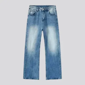 Whiskered mid rise casual jeans for men