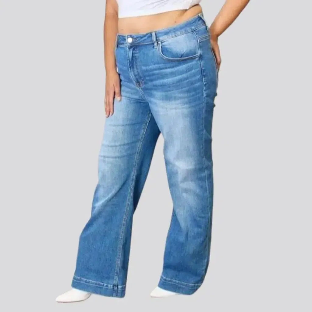 Women's plus-size jeans